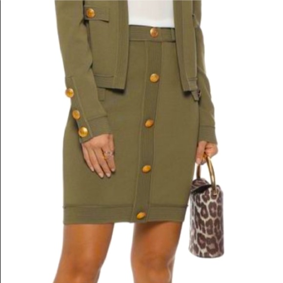 Pierre Balmain Dresses & Skirts - Balmain Stretch Skirt  size 34